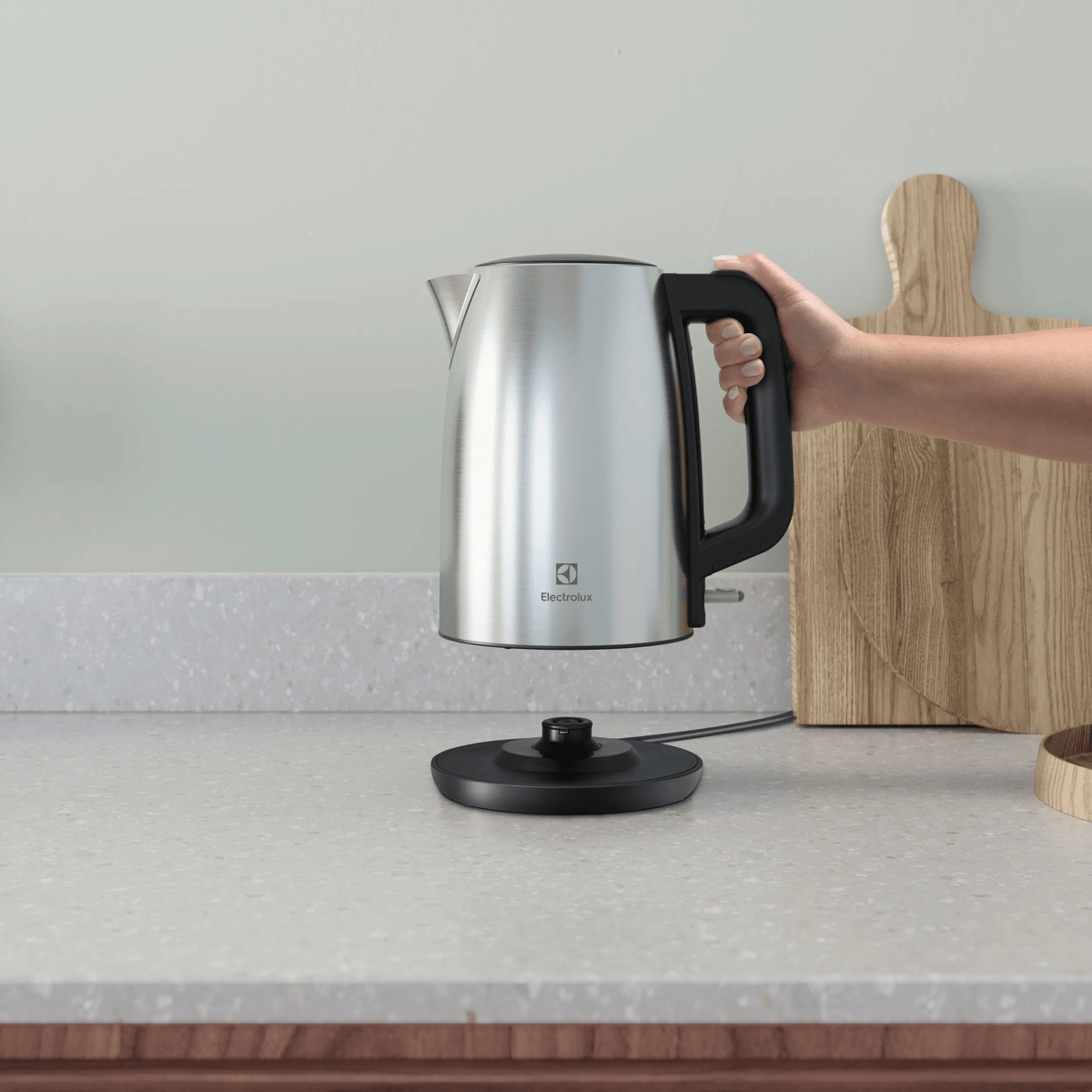 Kuhalo za vodu Electrolux E3K1-3ST